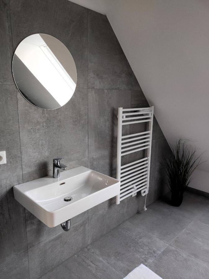 Luxurioeses Penthouse Mit Blick Auf Die Uno-City Und Dem Kaiserwasser. 3Schlafzimmer, 2 Baeder, Privat Lift Ins Apartment Vídeň Exteriér fotografie