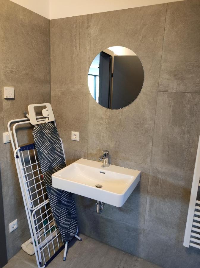 Luxurioeses Penthouse Mit Blick Auf Die Uno-City Und Dem Kaiserwasser. 3Schlafzimmer, 2 Baeder, Privat Lift Ins Apartment Vídeň Exteriér fotografie